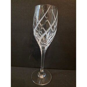 Mikasa Winelass Crystal champagne Glass With Etched Swirl Elegant Stemware